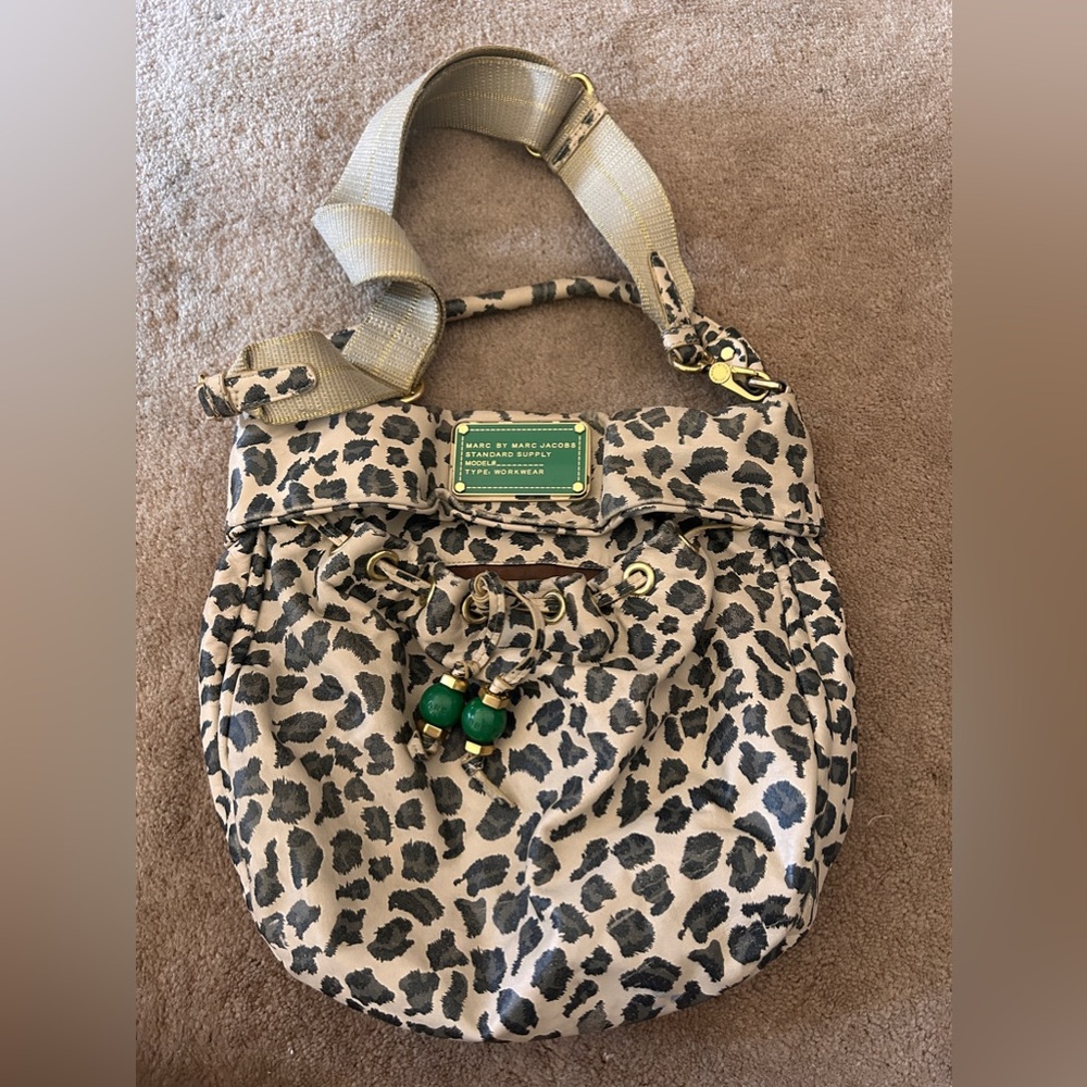 Marc Jacobs leopard leather purse